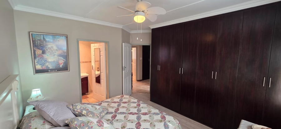 3 Bedroom Property for Sale in Grimbeeck Park North West